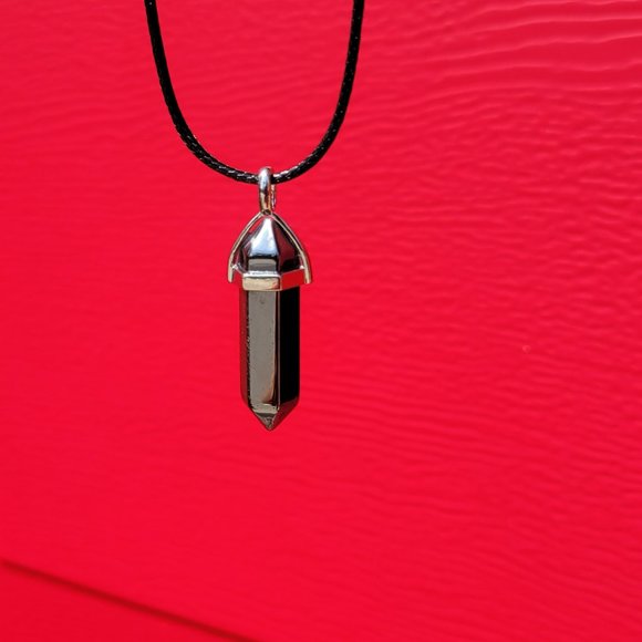 Hematite Point Pendant - Picture 4 of 4